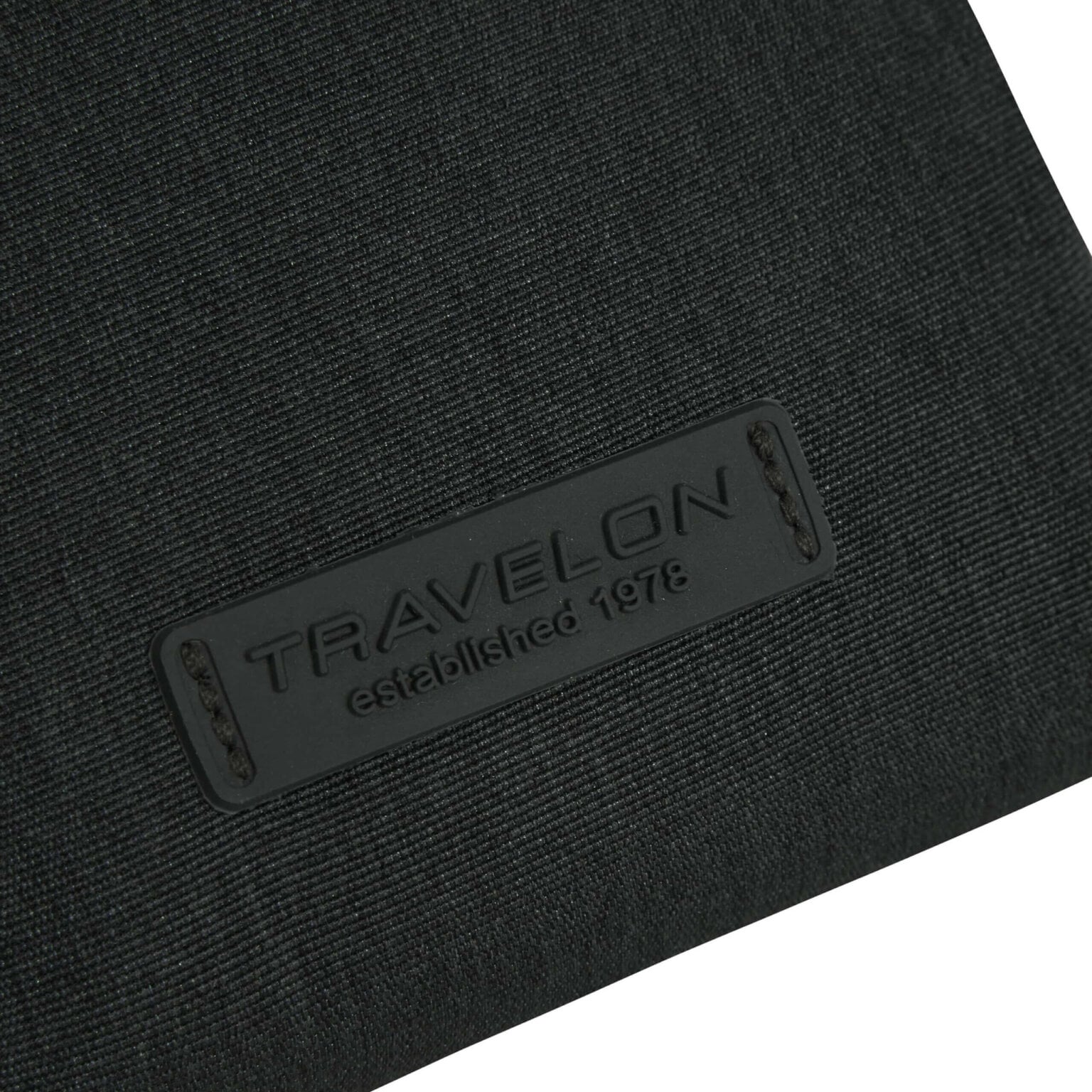 Travelon-label op de Metro Stadium Mini