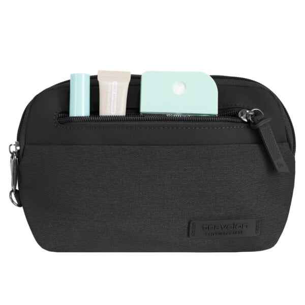 Voorvak van de Travelon Metro Convertible Crossbody met pasjes en cosmetica