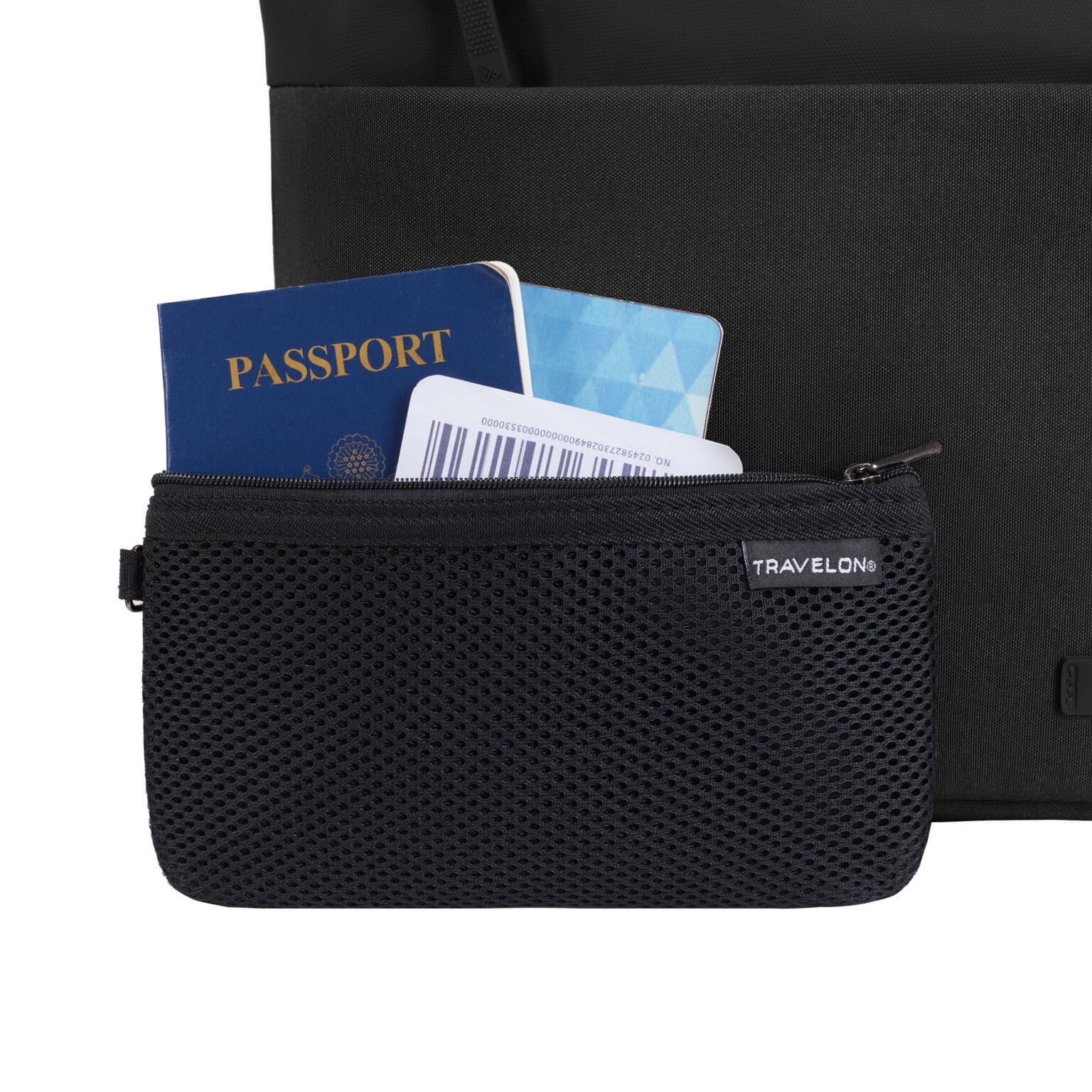 Meegeleverd RFID-etui van de Travelon Metro Crossbody M met paspoort en instapkaart