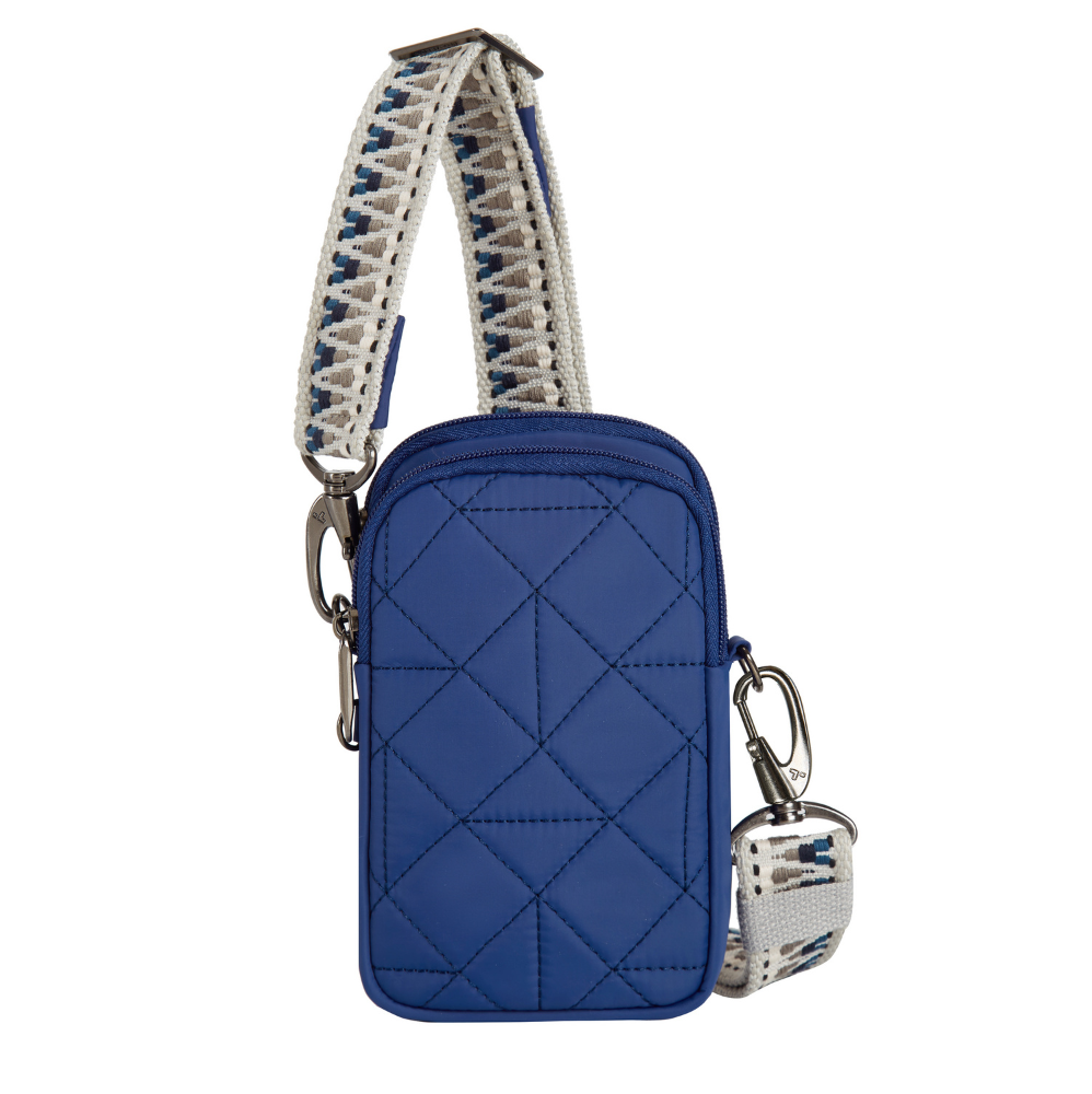 Travelon Boho anti-diefstal crossbody tas SKU 43621-391 met geometrisch patroon.