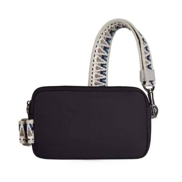 Achterkant van de Travelon Boho telefoon sling in zwart