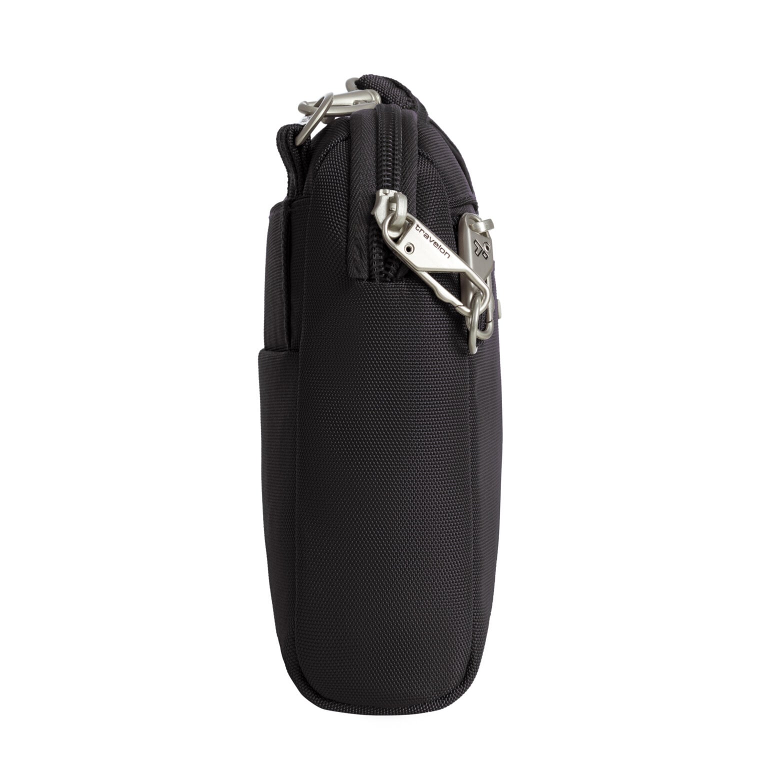 Zijkant van de Travelon Classic kleine crossbody of heuptas in zwart