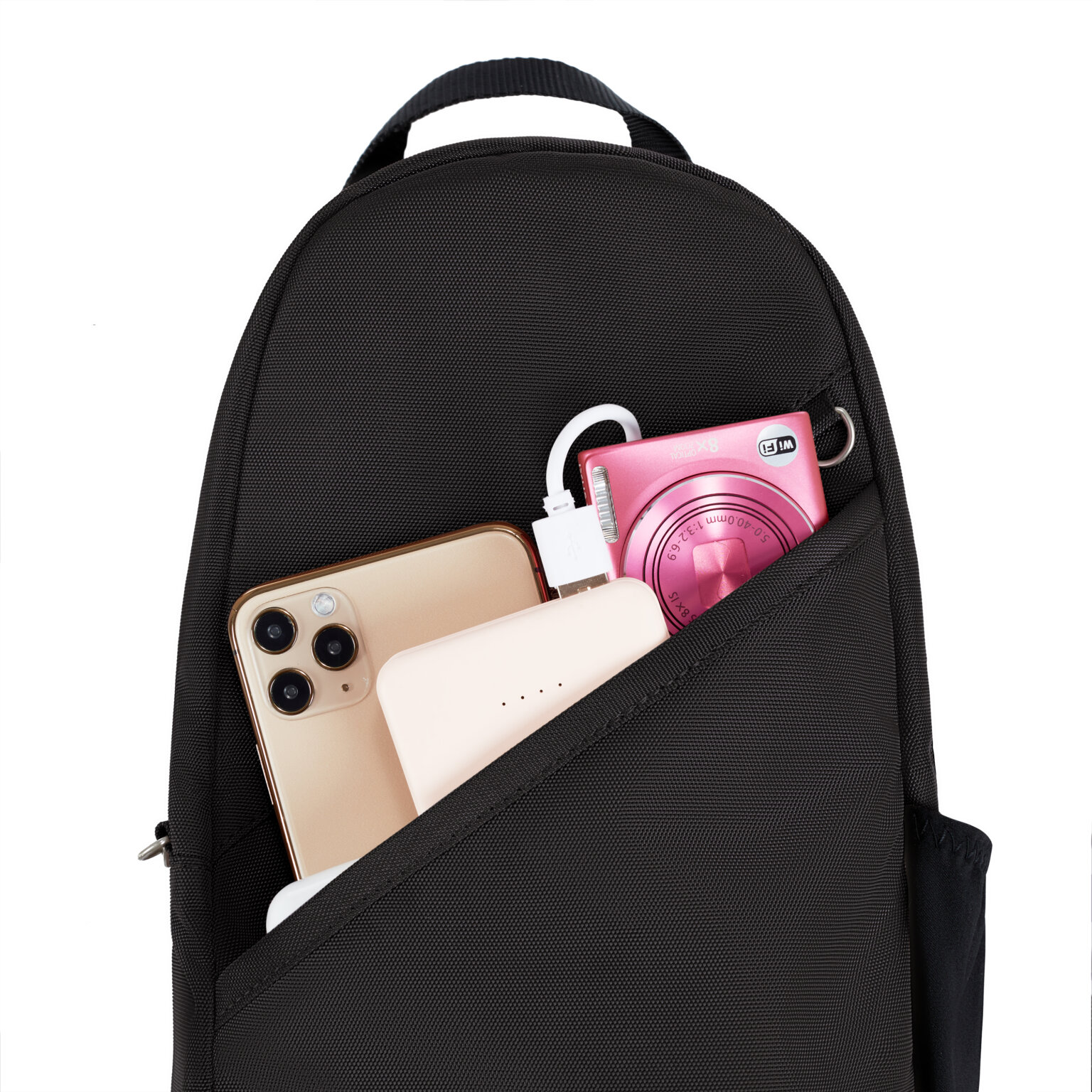 Voorvak van de Travelon Classic sling tas in zwart met telefoon, camera en tablet